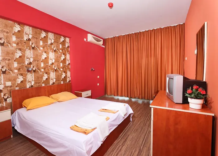 Hotel La Piazza Family