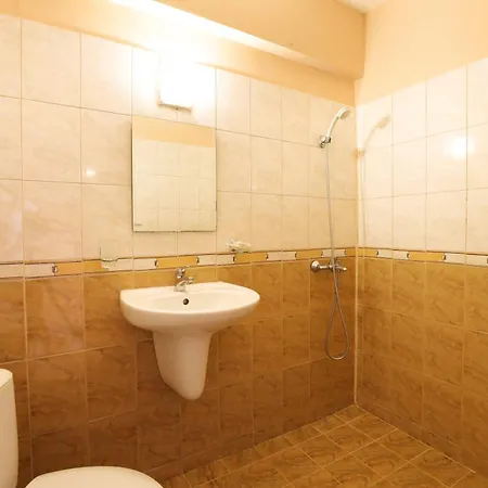 Otel La Piazza Family 2*