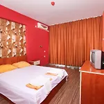 Hotel La Piazza Family